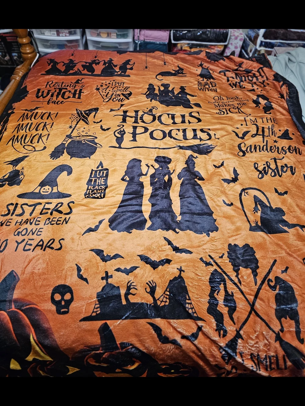 Custom Horror Icons Throw Blankets - Unbranded